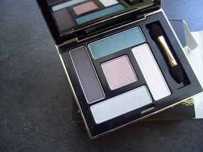 Avon Luxe Icy Enigma Eyeshadow Palette