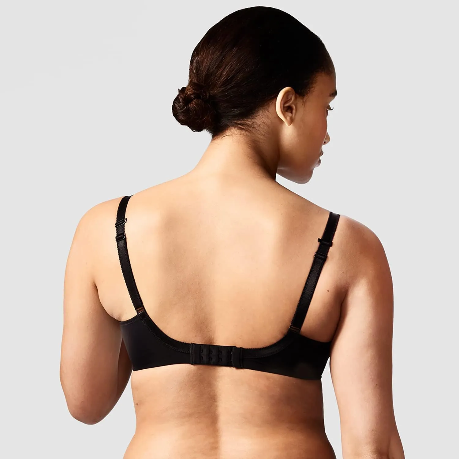 Chantelle Women's Parisian Allure Unlined Plunge Bra