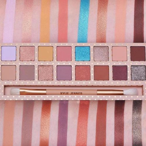 Kylie Cosmetics Take Me On Vacation  Kyshadow Pressed Powder Eyshadow Palette