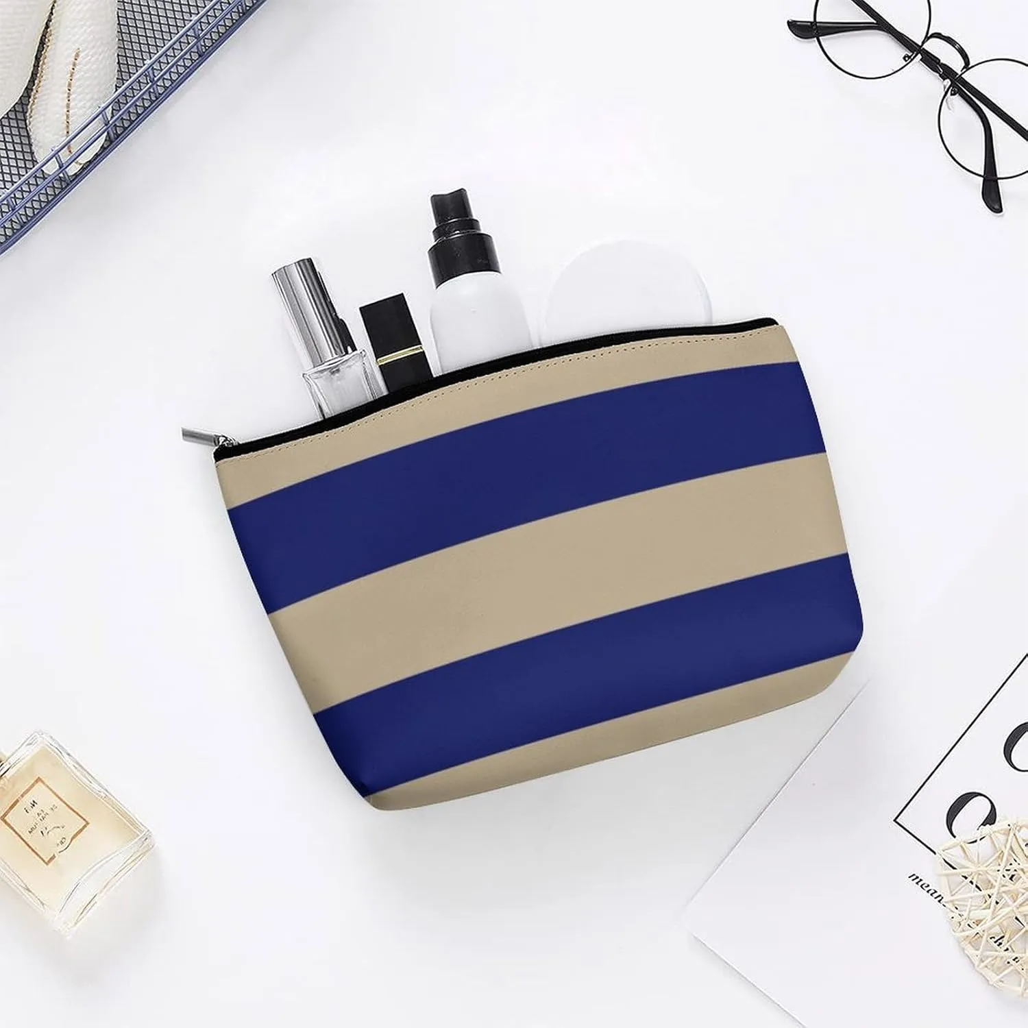 Makeup Bag for Women, Adorable Roomy Zipper Pouch Portable Organizer Cosmetic Bag Travel Storage Accessories (Navy Blue Bold Stripe)